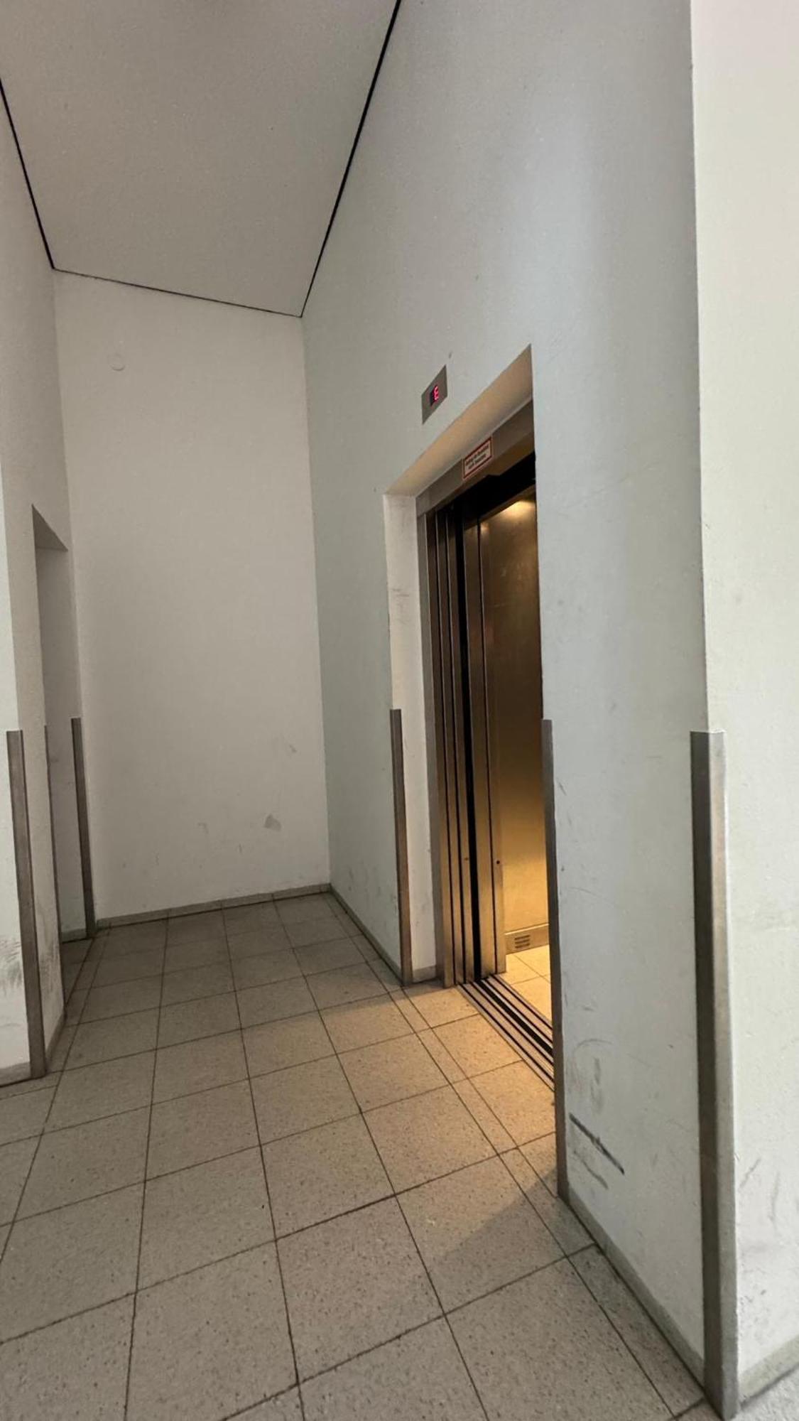 Zentrale 2zi Friedrichshain Berlino